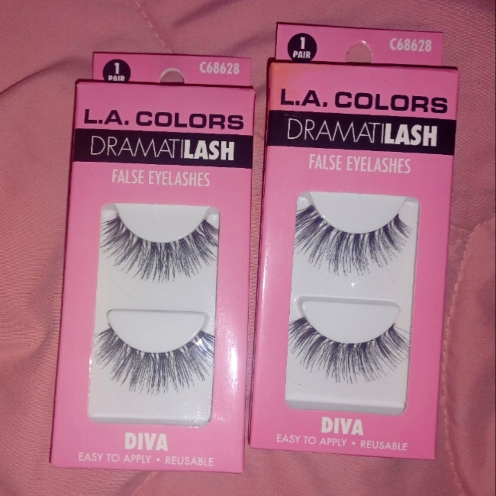(2) DramatiLash Eyelashes (L.A. Colors)